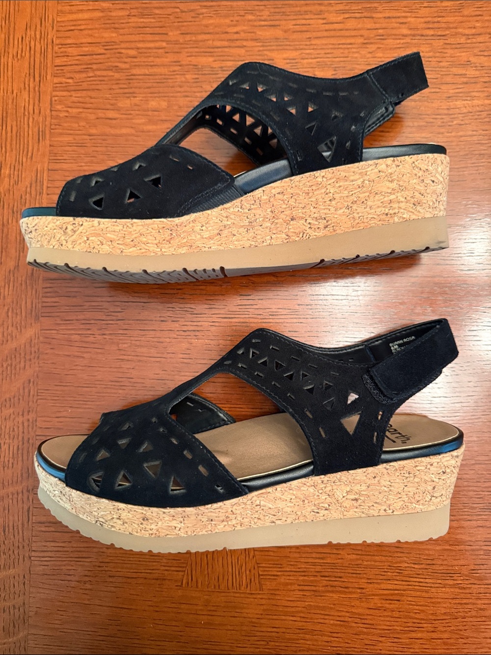Earth Black Cork Wedge Sandals Women Size 6 - Picture 7 of 13